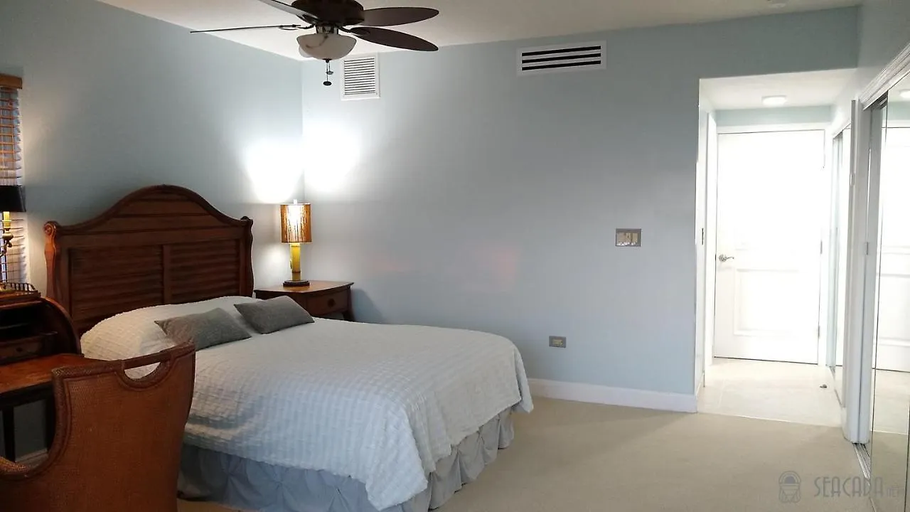 Seacada- Beachfront - Pool - Panoramic Sunsets Apartment George Town Cayman Islands
