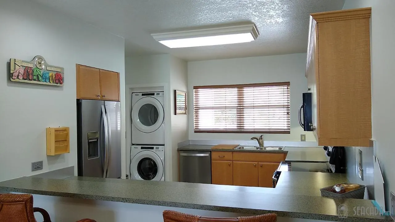 Seacada- Beachfront - Pool - Panoramic Sunsets Apartment George Town Cayman Islands