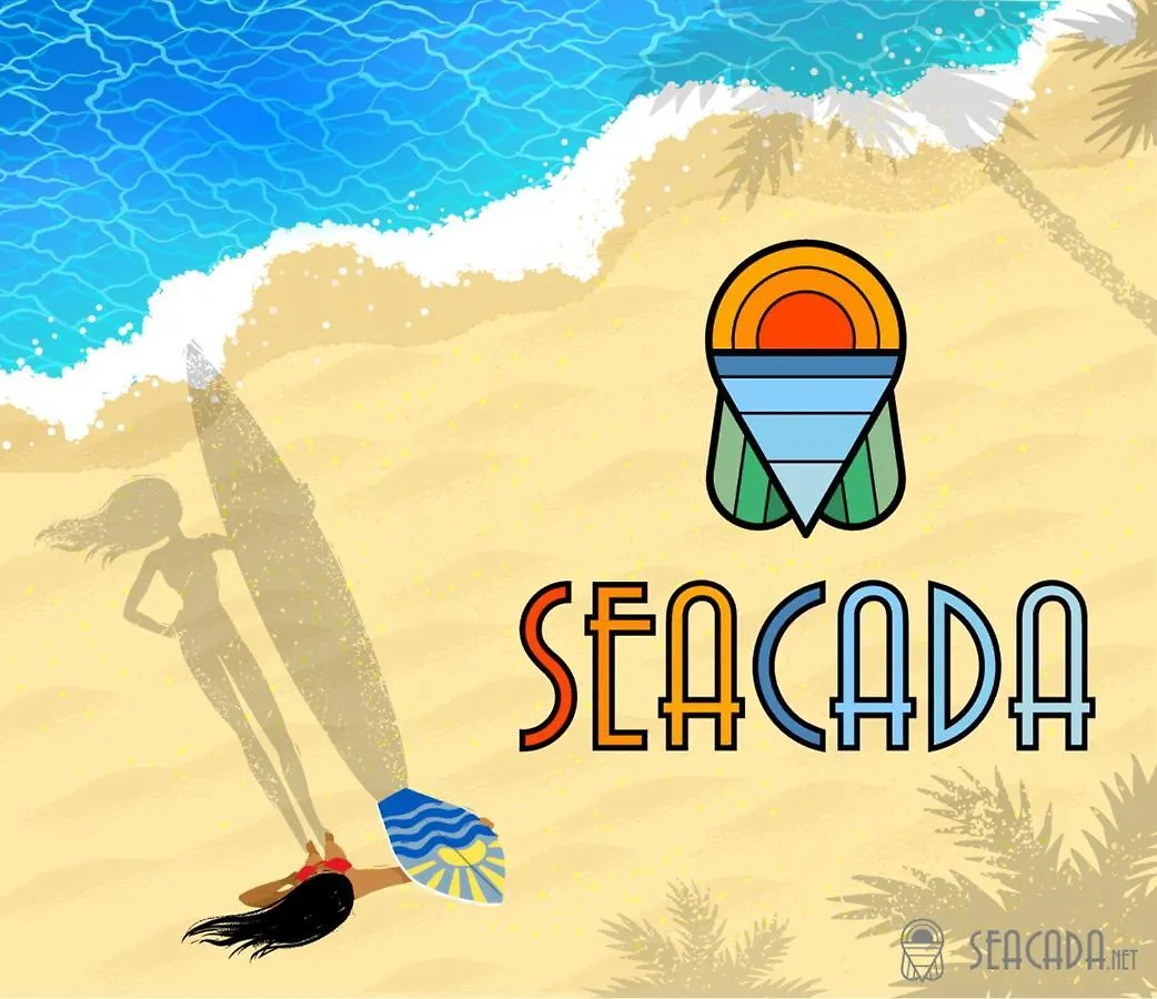 Seacada- Beachfront - Pool - Panoramic Sunsets Apartment George Town