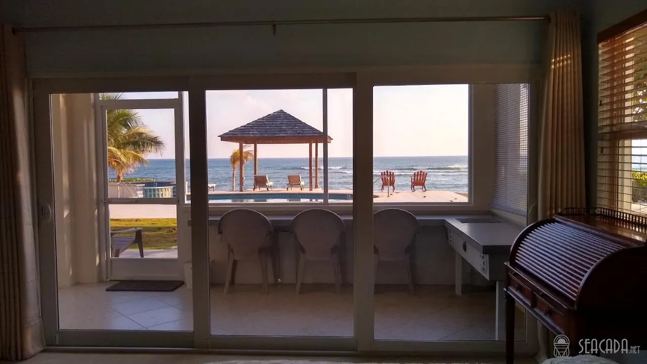 Apartmán Seacada- Beachfront - Pool - Panoramic Sunsets George Town